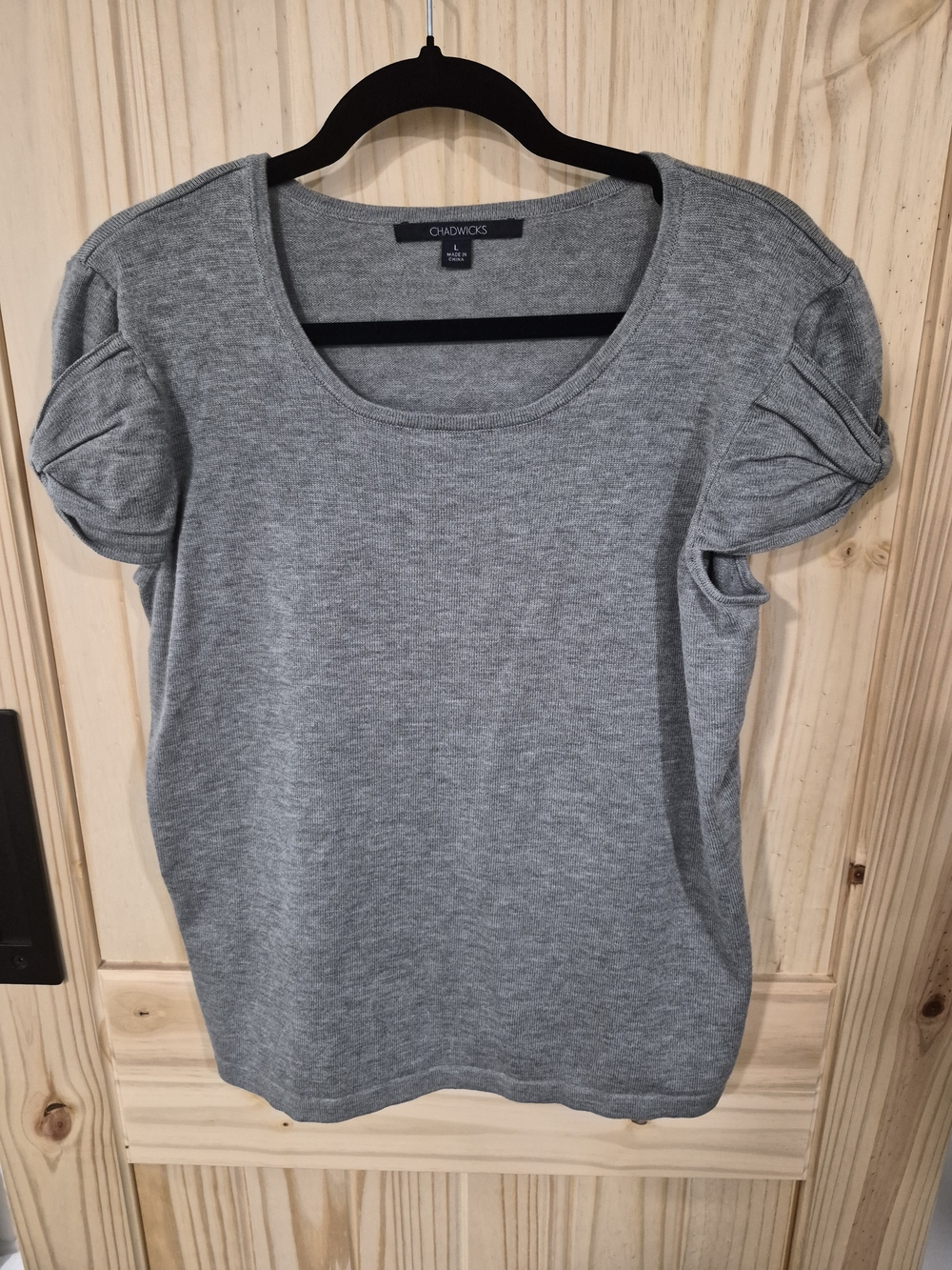 Chadwicks Gray Scoop Neck Short Sleeve Top with Ruched Shoulders